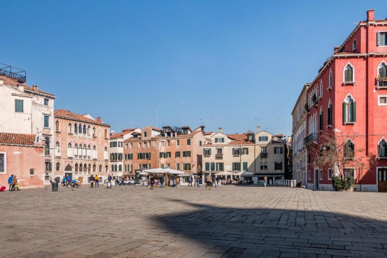Fenice Backstage Over Canal Veneza Exterior foto